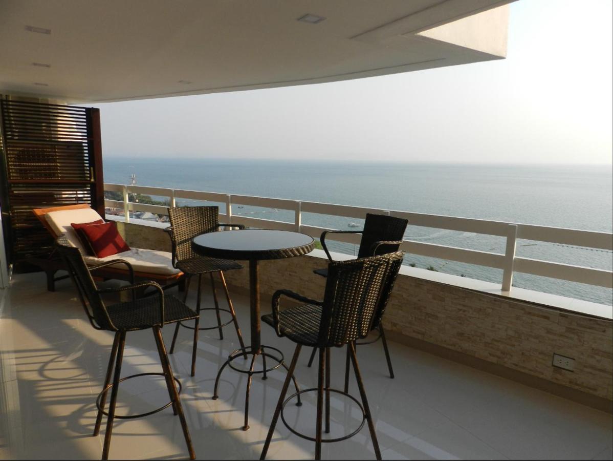 Jomtien Plaza Condotel Kültér fotó