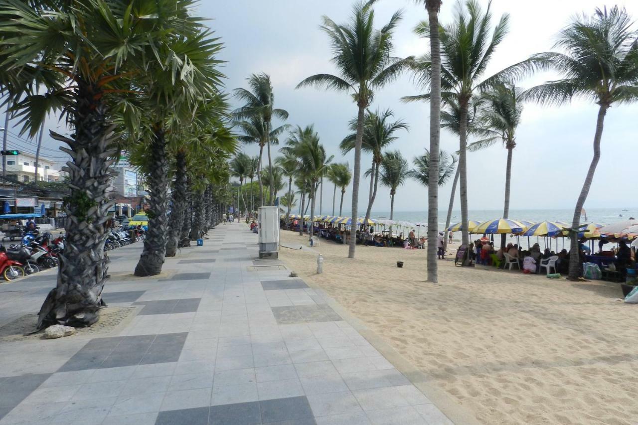 Jomtien Plaza Condotel Kültér fotó